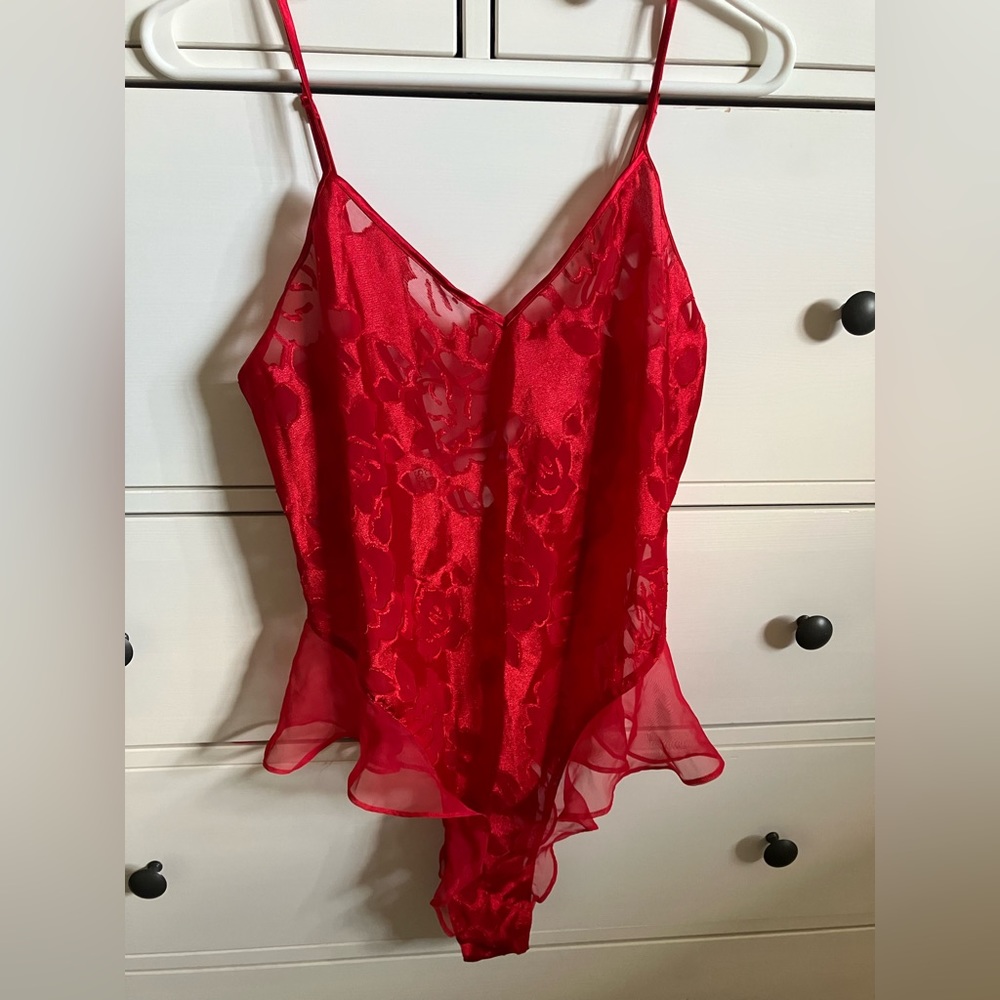 Vintage Victorias Secret Gold Label Red Lingerie Size Medium